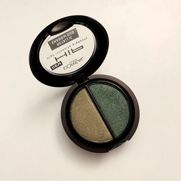 L’Oréal HIP high intensity pigments metallic eyeshadow in Gunmetal